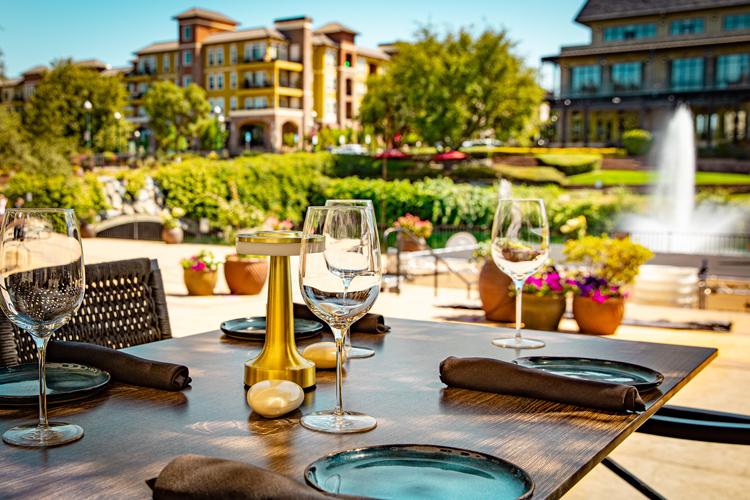 patio dining in el dorado hills at south fork grille